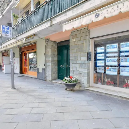 Apartament 2 Bedroom Amazing In *