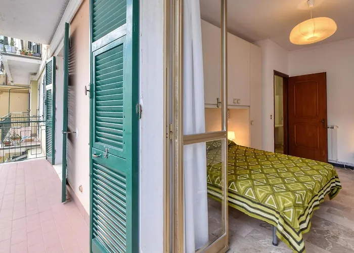 2 Bedroom Lovely In *