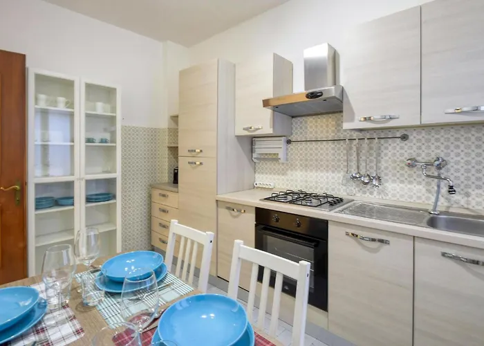 Apartamento 2 Bedroom Lovely In