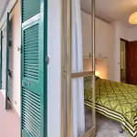 2 Bedroom Lovely In *