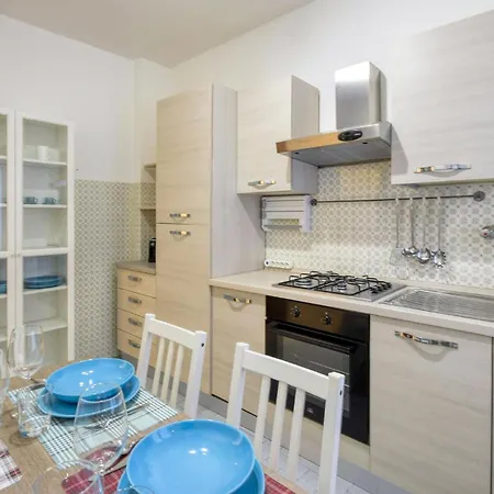 Appartement 2 Bedroom Lovely In